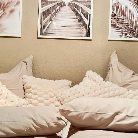 Zwei Zimmer Natur Und Luxus Ferienwohnung Mit Garten Schmilau Exterior foto